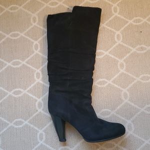 Black Via Spiga suede heeled boots